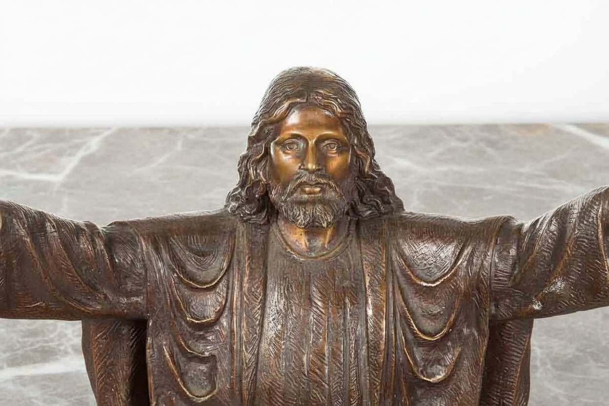 黄铜耶稣神像桌面雕像